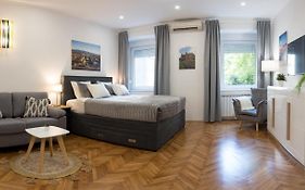 Like Home Zagreb Apartment